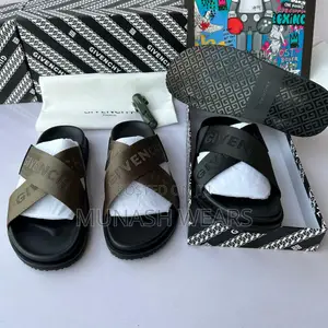 Givenchy Leather Palm
