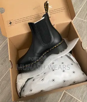Dr Martin Shoe