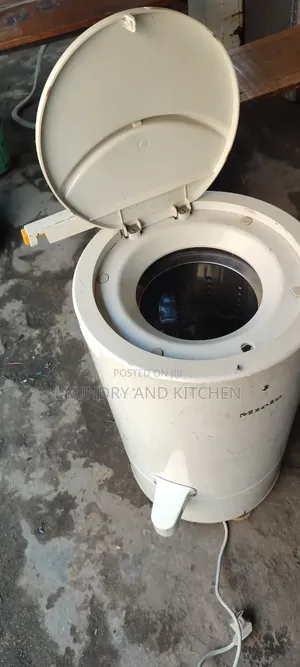 Miele Mini Industrial Bucket Spinner for Laundry and Hotel