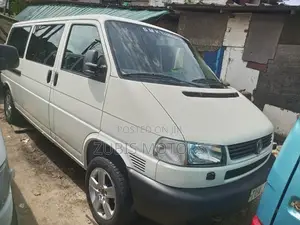 Volkswagen Transporter 2005 White