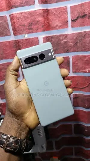 Google Pixel 7 Pro 128 GB Gold