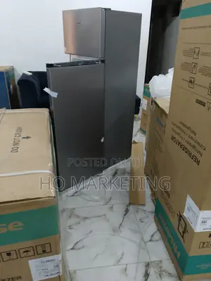 Standard Hisense {240liter} Refrigerator Ref240dr