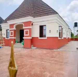Furnished 3bdrm Bungalow in Town Park And Garden, Ikorodu for sale