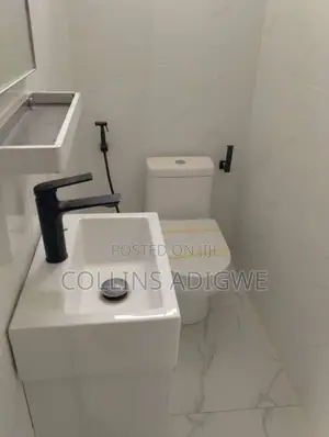 5bdrm Duplex in Lekki Phase 1 for sale