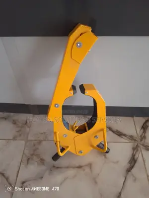 Tire Lock Anti-Theft Wheel Lock Parking Boot Claw Tire Clamp