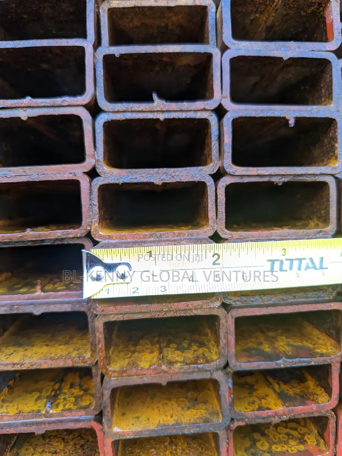 50x25x4mm Rectangular Pipe
