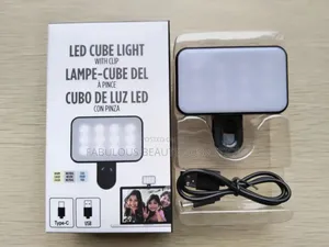 Portable Mini Selfie Fill Light For Mobile Phone.