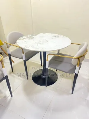Coffee Table/Love Seat