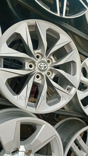 Camry Rims and Tyres