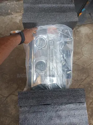 Headlamp Land Cruiser 2018