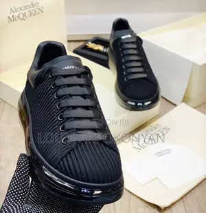 Luxury Alexander McQueen Sneakers