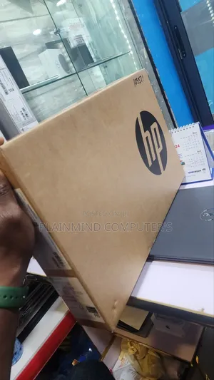 New Laptop HP EliteBook 640 G10 16GB Intel Core I5 SSD 256GB