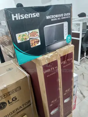 Hisense 20L Microwave Oven White (H20MOWS10)