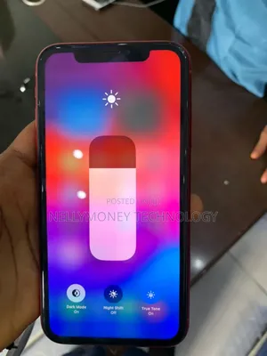 Apple iPhone XR 64 GB Red