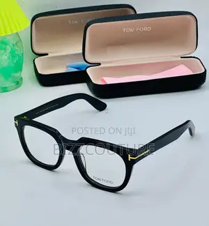 Original Tom Ford Sunglasses Black Frame Is Available Now