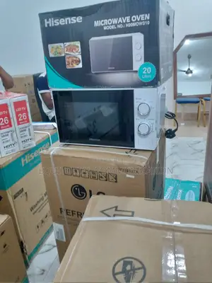 Original Hisense Microwave Oven in Color White