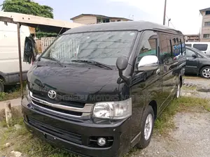 Toyota HiAce 2010 Black