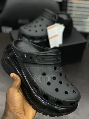 Crocs Mega Crush Clogs