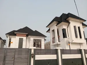 5bdrm Duplex in Gated Estate , Off for sale