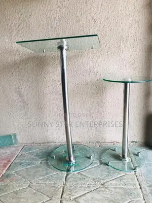 High Quality Thick Glass Single Pole Glass Pulpit for Church