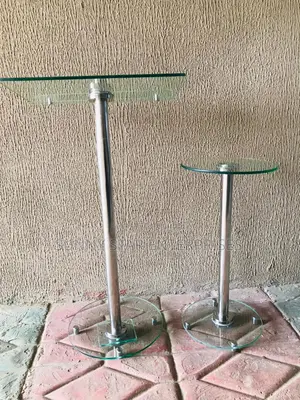 High Quality Thick Glass Single Pole Pulpit For Church