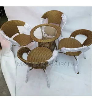 Restaurant Chairs With Table