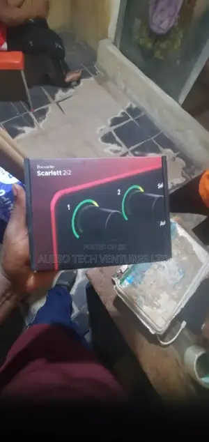 Focusrite Scarlett 2I2 4th Gen