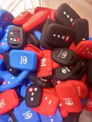 Soft Silicone Rubber Protective Key Case for Toyota