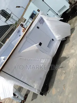 Authentic 100kva Soundproof Perkins Generator