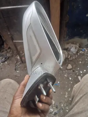 Side Mirror for E S