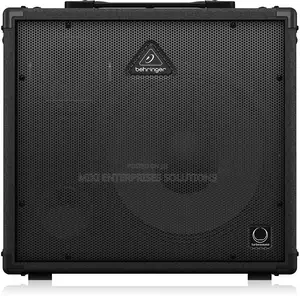 Behringer K900FX