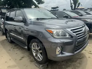 Lexus LX 570 AWD 2015 Gray