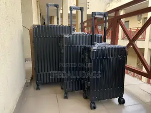 Quality Imported Aluminium Frame Travel Luggage