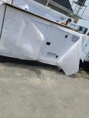 Lucrative 100kva Soundproof Perkins Gen