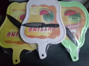 Chopping Board With Knife