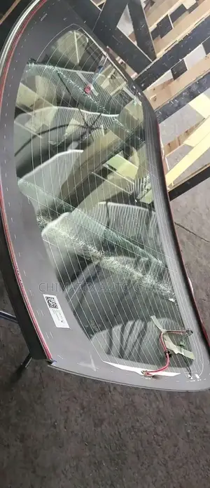 Back Windscreen Glass Ml350 2013 Back Windscreen Glass