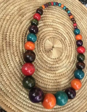 Beaded Necklace With Earrings