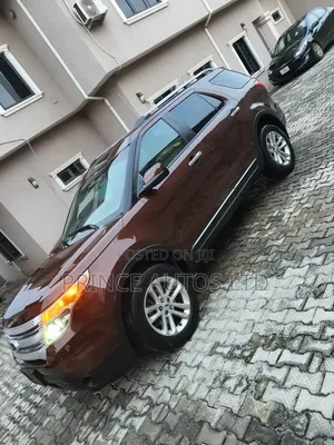 Ford Explorer 4dr SUV AWD (3.5L 6cyl 6A) 2015 Brown