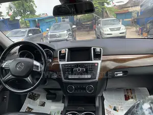 Mercedes-Benz M Class ML 350 4Matic 2013 Gray