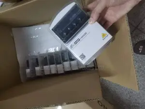 Behringer Micro Amp Ha400