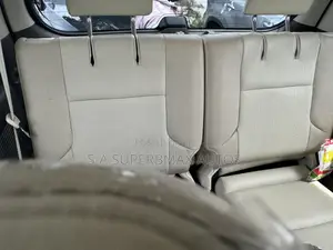 Lexus GX 460 Luxury 2015 White