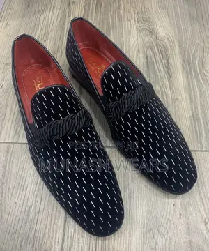 Original Italian Gucci Shoe