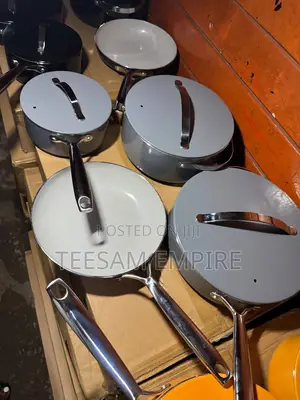 Caraway Cookware Set