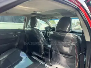 Toyota Corolla 2018 Red