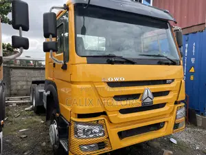 Foreign Used Howo Tractor Head.