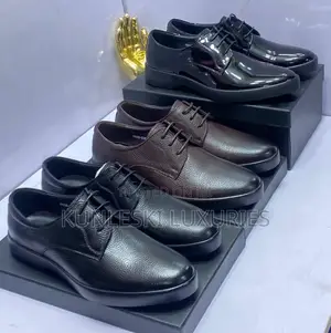 Original Prada Men Leather Lace Up Shoe Collection