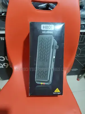 Behringer Hb01 Hellbabe