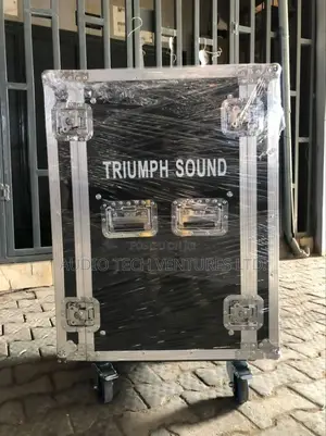 Triumph Sound Amplifier Rack 21U