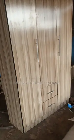 Quality 3 Doors Wardrobe