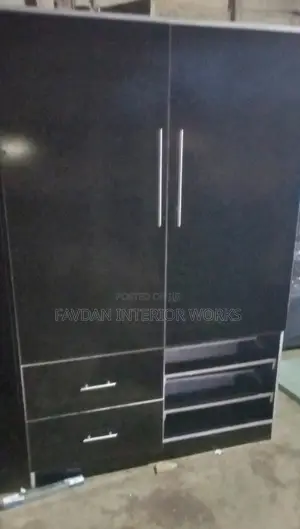 Quality Wardrobe With Drawers